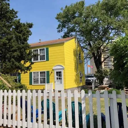Cutty Sark Efficiencies And Historic Cottage'S Virginia Beach Exterior photo