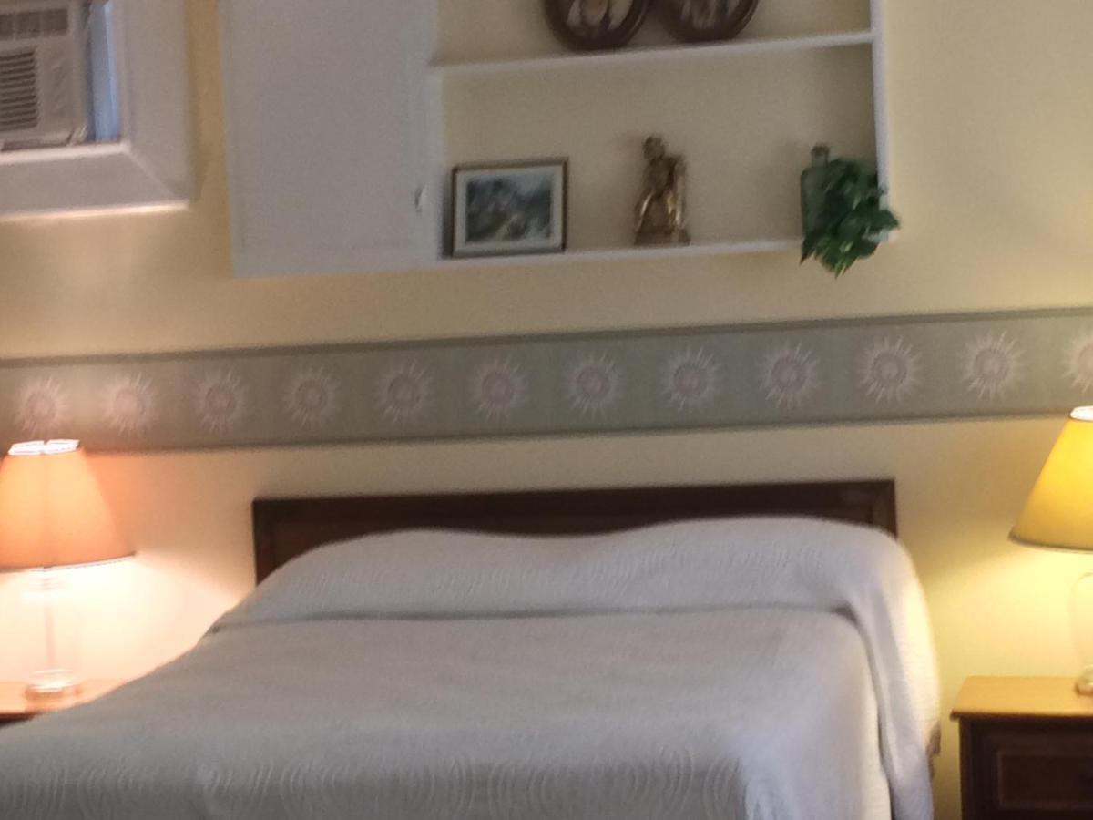 Cutty Sark Efficiencies And Historic Cottage's 3* Virginia Beach